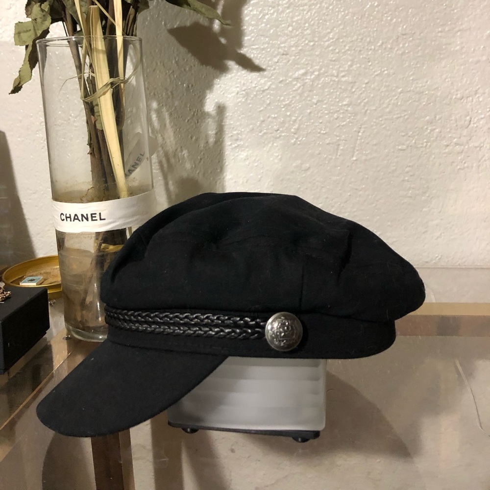 Baker boy hat!